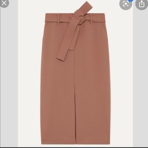 Aritzia Nutmeg Tie Front Skirt